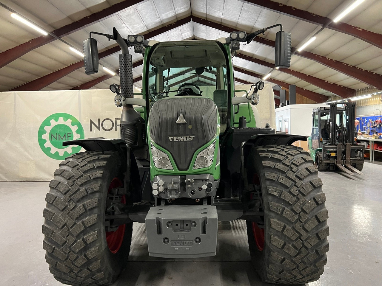Fendt 724 Vario #TAR INNBYTTE# KAN LEVERES MED ANDRE DEKK# - 장궤형 트랙터 : 사진 4 Fendt 724 Vario #TAR INNBYTTE# KAN LEVERES MED ANDRE DEKK# - 장궤형 트랙터 : 사진 4
