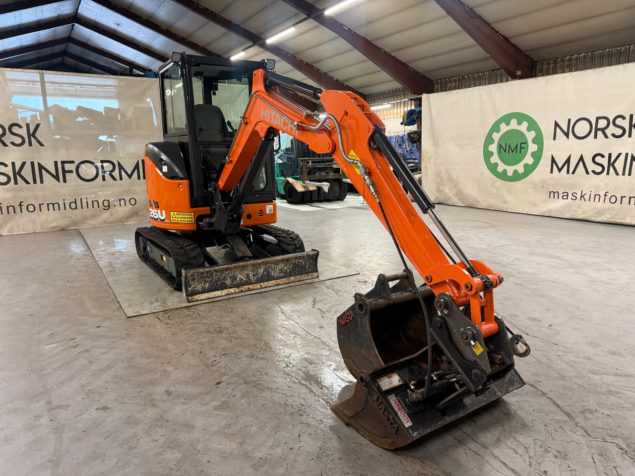 미니 굴삭기 Hitachi ZX26U-6 : 사진 7