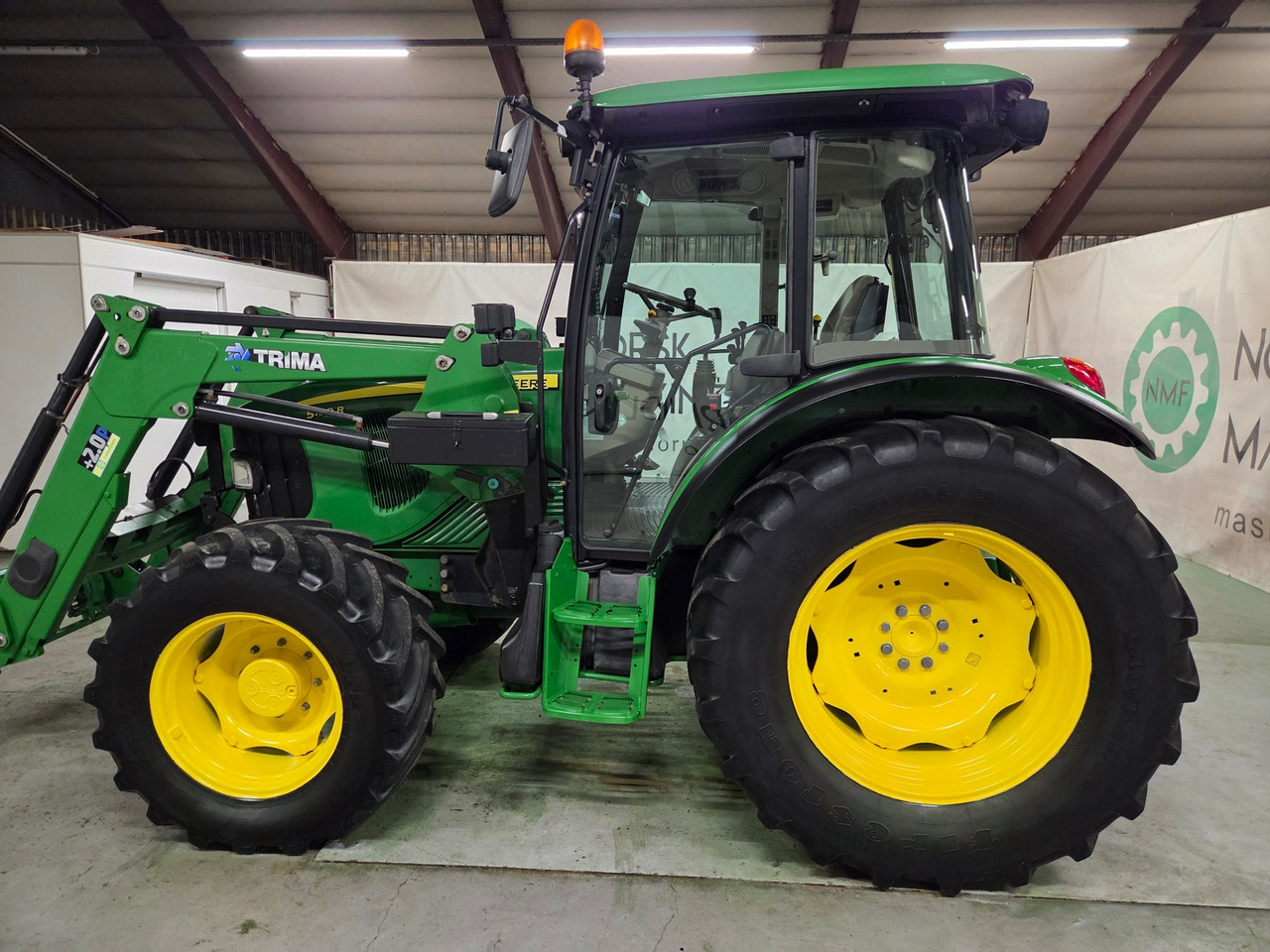 John Deere 5100R #Tar innbytte - 장궤형 트랙터 : 사진 4 John Deere 5100R #Tar innbytte - 장궤형 트랙터 : 사진 4