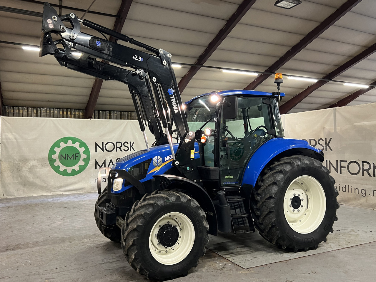 New Holland T5.115 #Kun 2192 Timer# 1 Eier# - 장궤형 트랙터 : 사진 1 New Holland T5.115 #Kun 2192 Timer# 1 Eier# - 장궤형 트랙터 : 사진 1