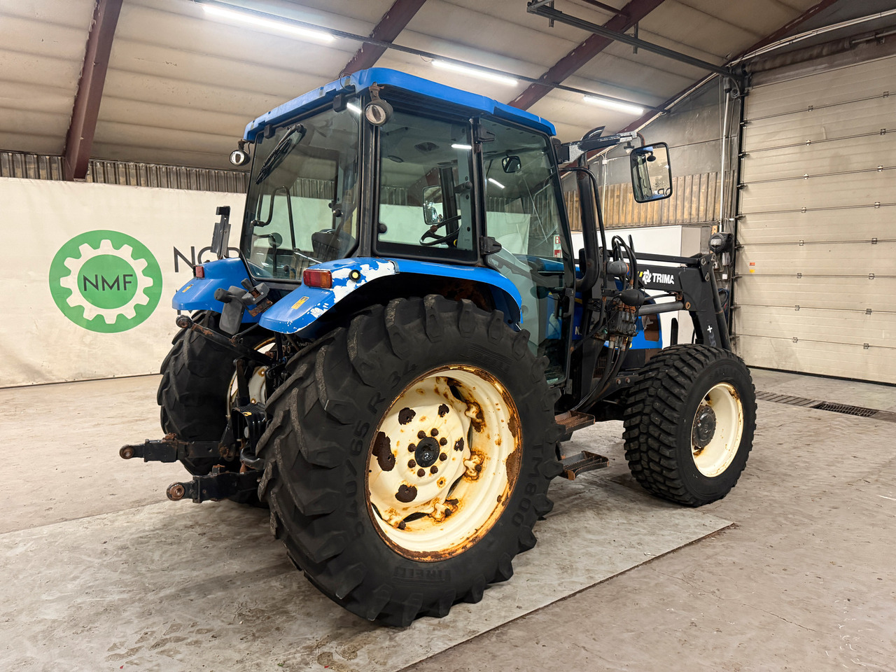 New Holland T5060 - 장궤형 트랙터 : 사진 5 New Holland T5060 - 장궤형 트랙터 : 사진 5