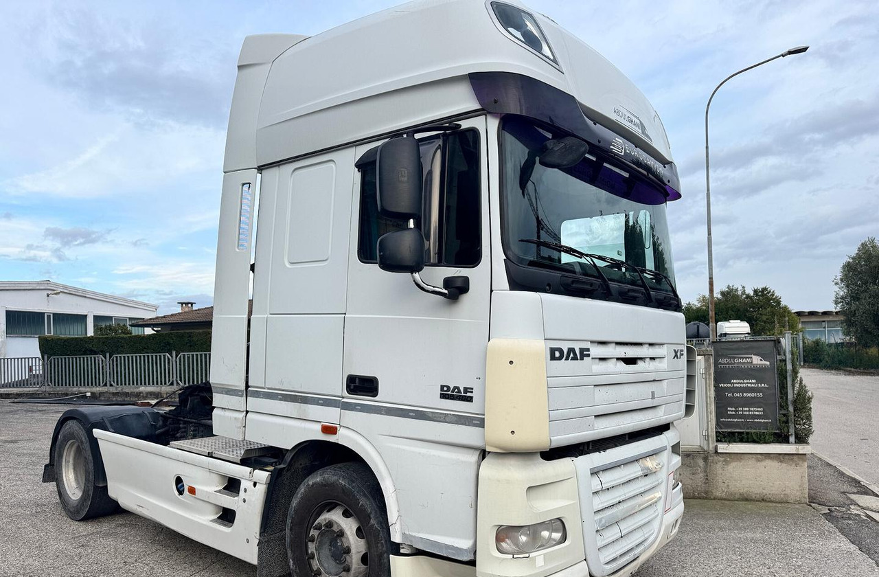 DAF XF 105.460 - 2010 - AUTOMATICO - 트랙터 유닛 : 사진 3 DAF XF 105.460 - 2010 - AUTOMATICO - 트랙터 유닛 : 사진 3