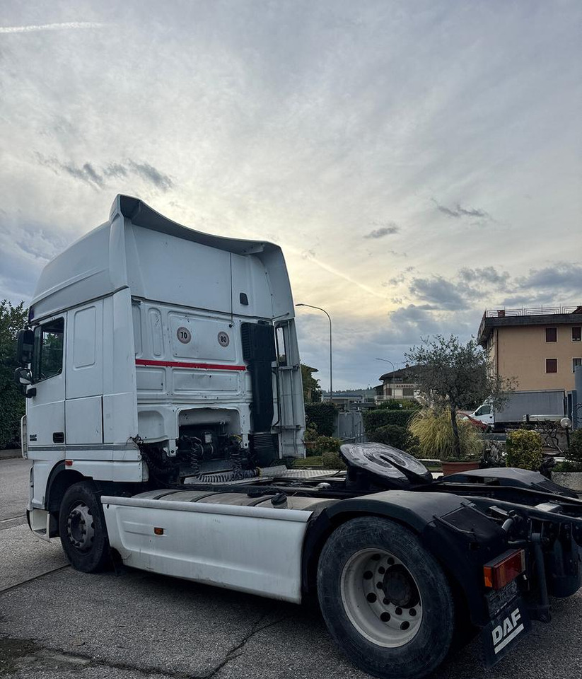 DAF XF 105.460 - 2010 - AUTOMATICO - 트랙터 유닛 : 사진 5 DAF XF 105.460 - 2010 - AUTOMATICO - 트랙터 유닛 : 사진 5