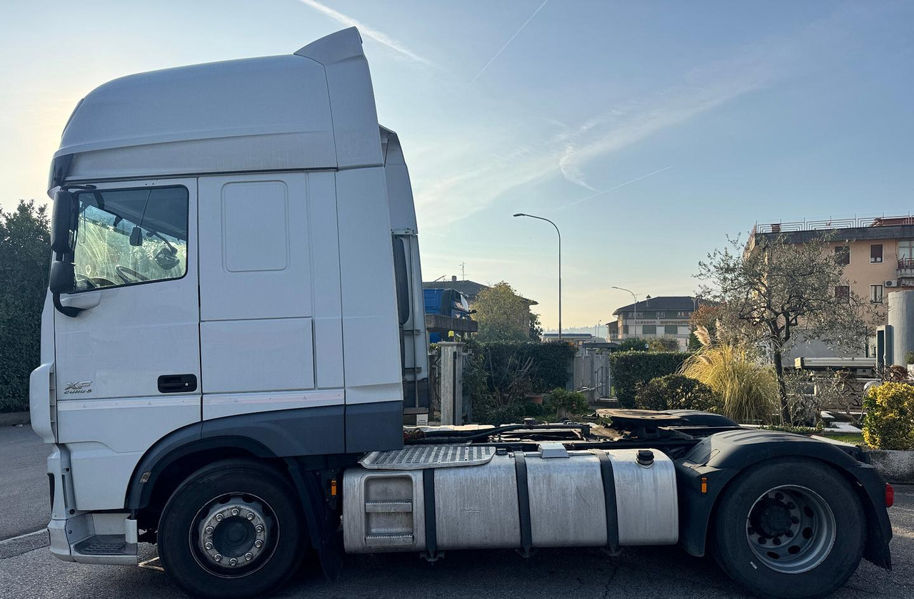 DAF XF 460 FT - 2017 - IMPIANTO RIBALTABILE - 트랙터 유닛 : 사진 3 DAF XF 460 FT - 2017 - IMPIANTO RIBALTABILE - 트랙터 유닛 : 사진 3