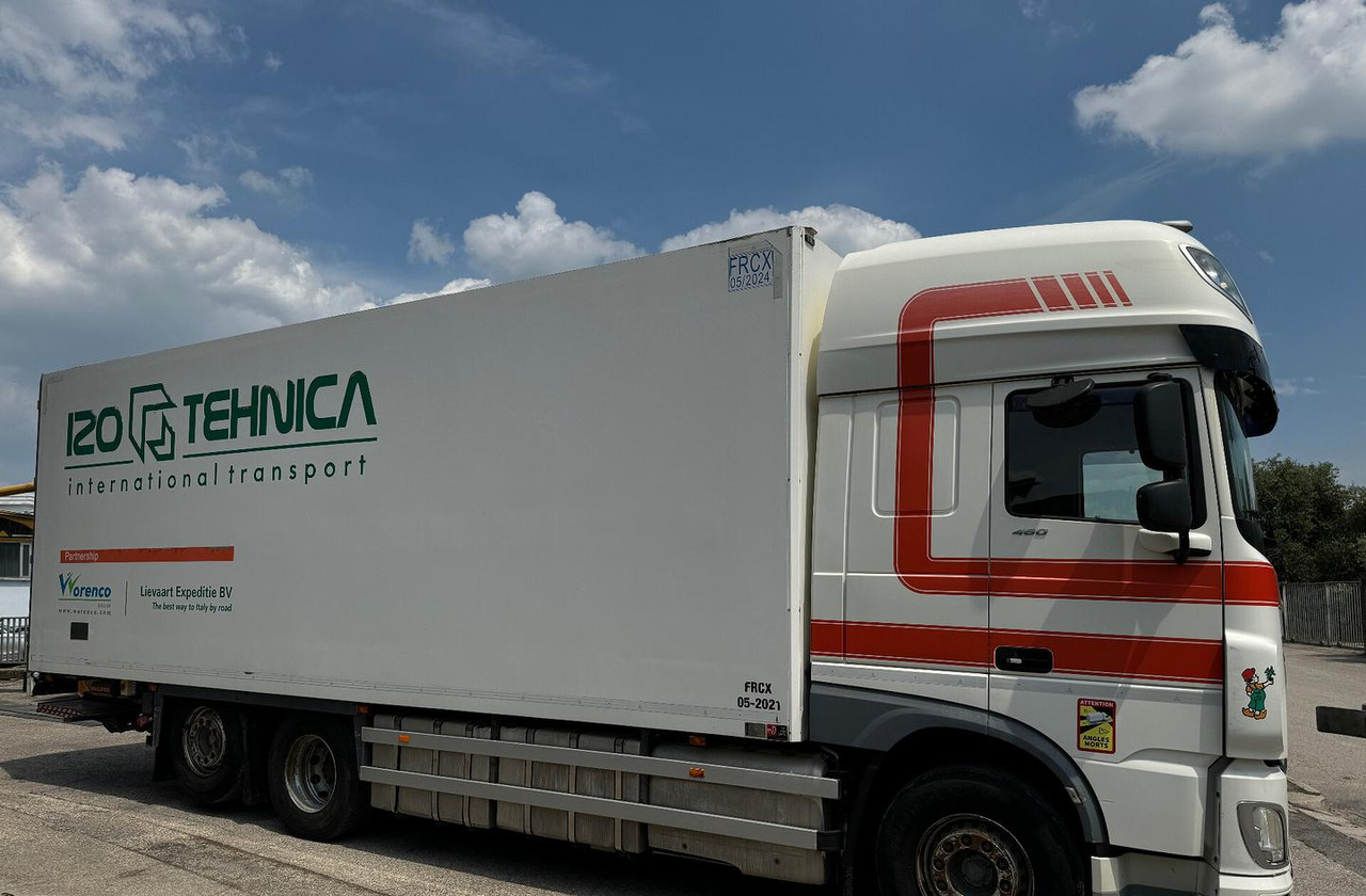 Motrice frigo DAF XF 105.460 con Sponda - 기타 기계 : 사진 3 Motrice frigo DAF XF 105.460 con Sponda - 기타 기계 : 사진 3
