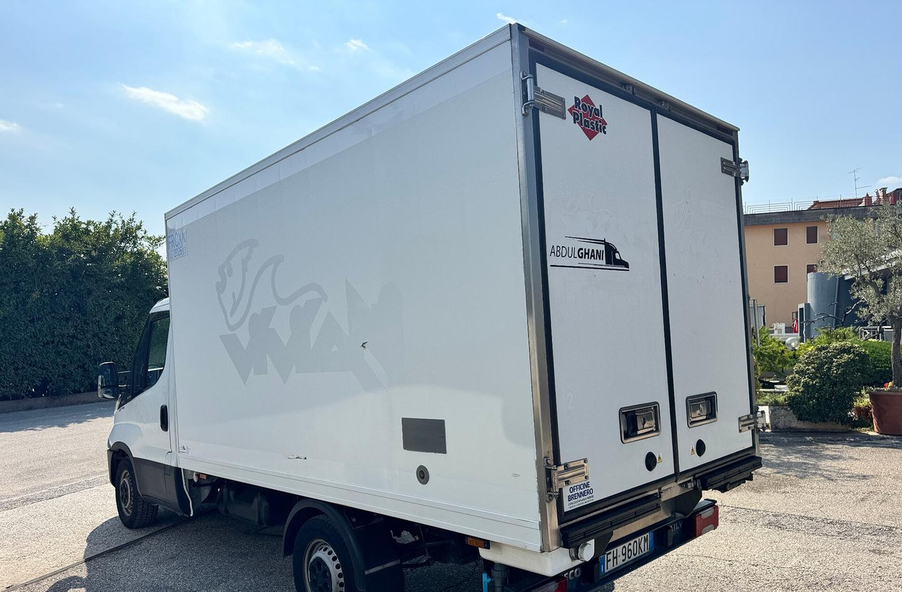 - 냉동 밴 : 사진 4 - 냉동 밴 : 사진 4