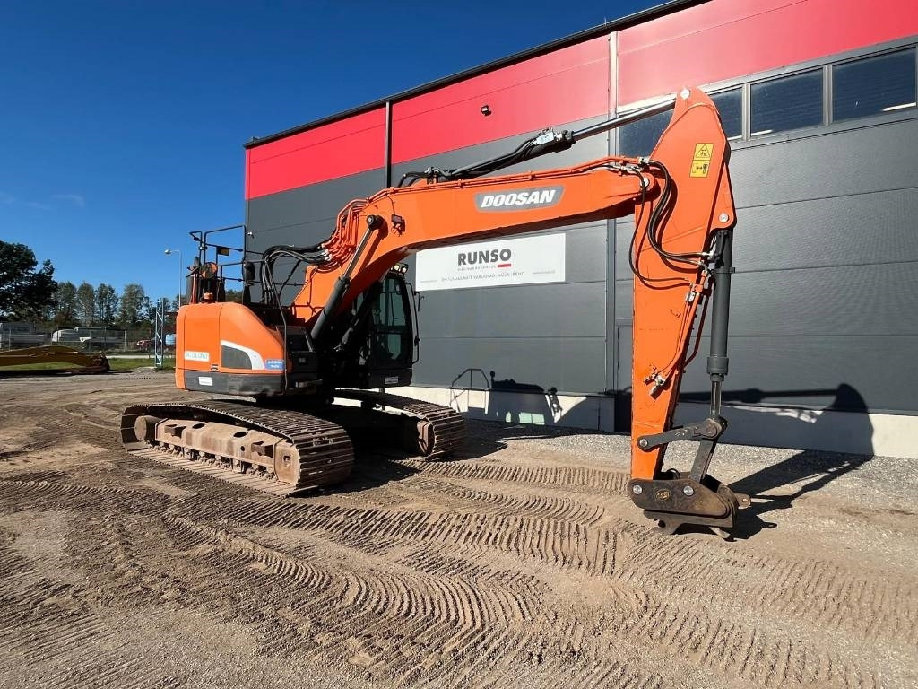Doosan DX 235 LCR-5 - 크롤러 굴삭기 : 사진 4 Doosan DX 235 LCR-5 - 크롤러 굴삭기 : 사진 4