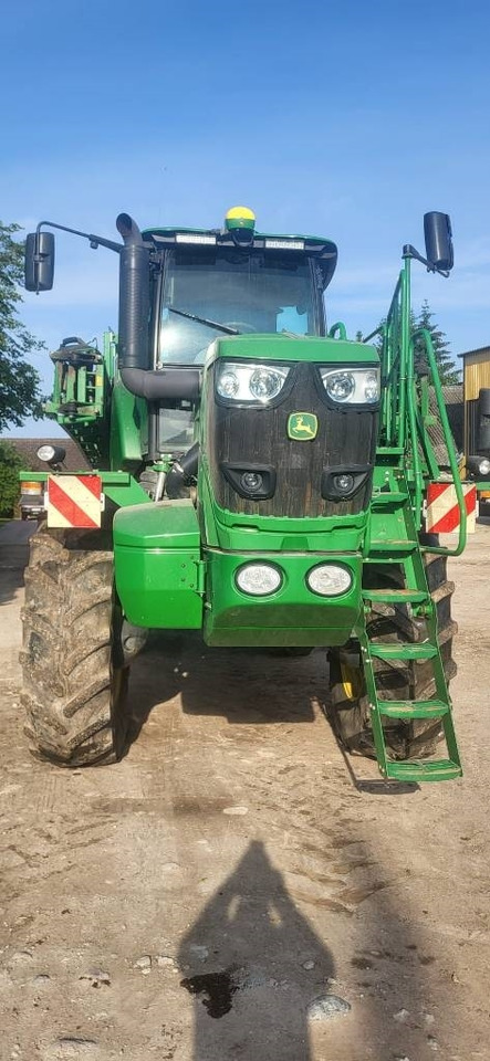 John Deere R4040i - 자주 동력 스프레이 : 사진 3 John Deere R4040i - 자주 동력 스프레이 : 사진 3