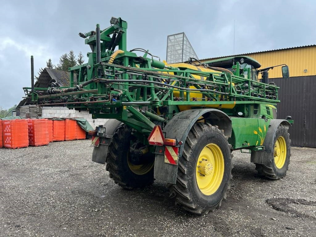 John Deere R4040i - 자주 동력 스프레이 : 사진 3 John Deere R4040i - 자주 동력 스프레이 : 사진 3