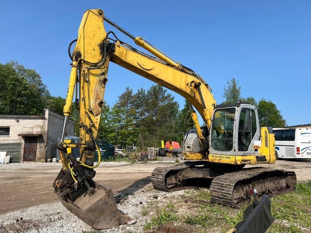 NEW HOLLAND KOBELCO E235BSRLC-2 - 크롤러 굴삭기 : 사진 1 NEW HOLLAND KOBELCO E235BSRLC-2 - 크롤러 굴삭기 : 사진 1