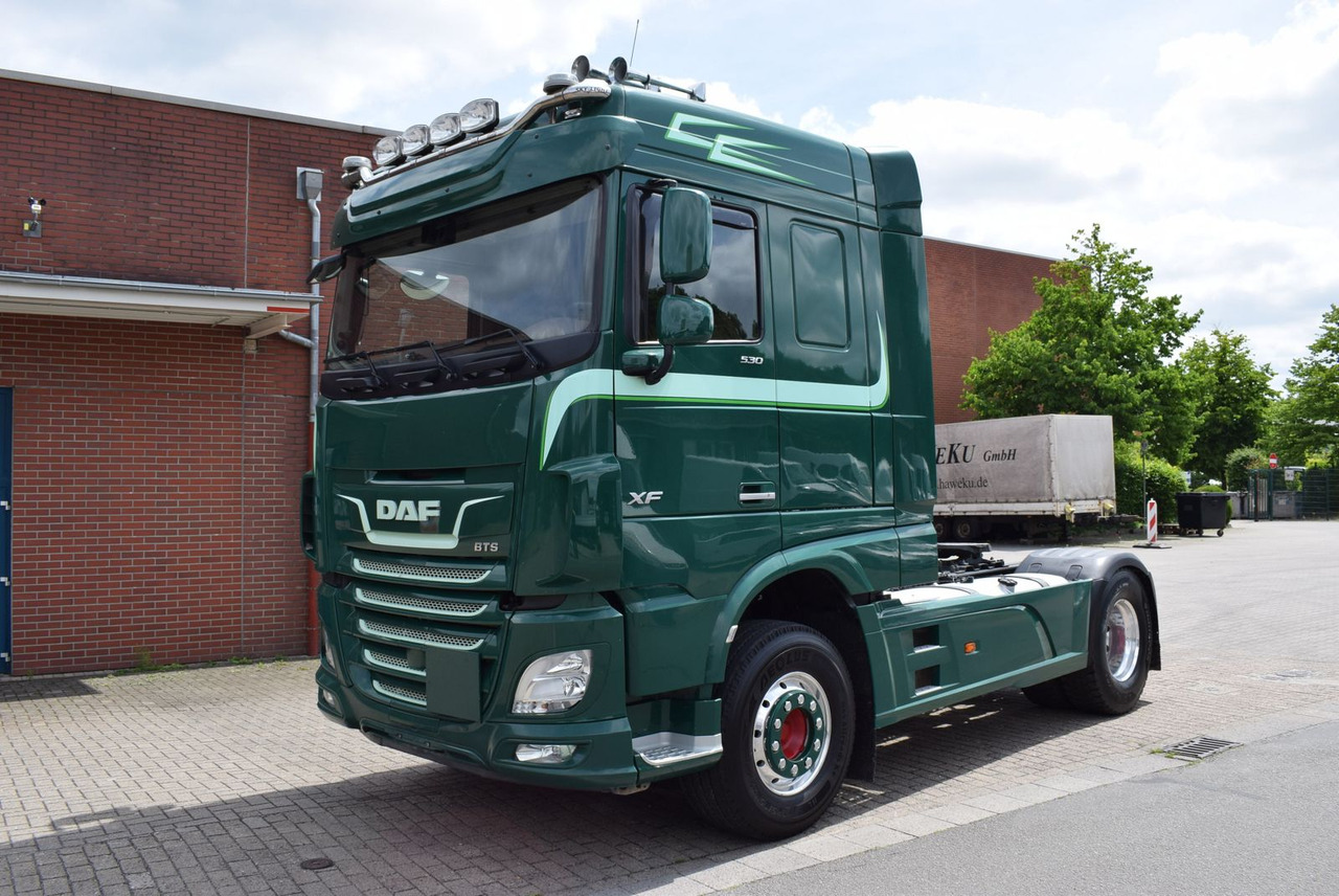 DAF XF 530 FT Retarder Leder Standklima Hydraulik - 트랙터 유닛 : 사진 1 DAF XF 530 FT Retarder Leder Standklima Hydraulik - 트랙터 유닛 : 사진 1