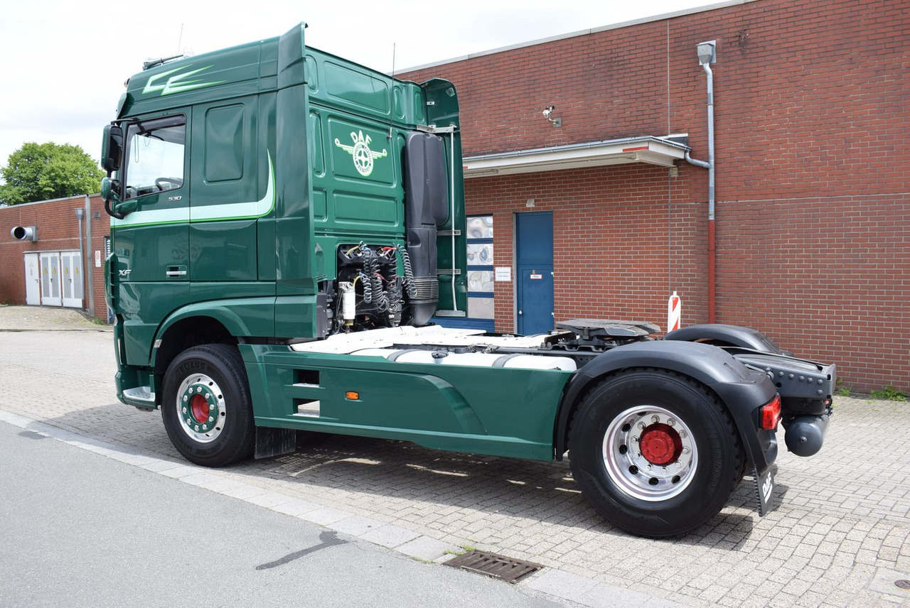 DAF XF 530 FT Retarder Leder Standklima Hydraulik - 트랙터 유닛 : 사진 4 DAF XF 530 FT Retarder Leder Standklima Hydraulik - 트랙터 유닛 : 사진 4