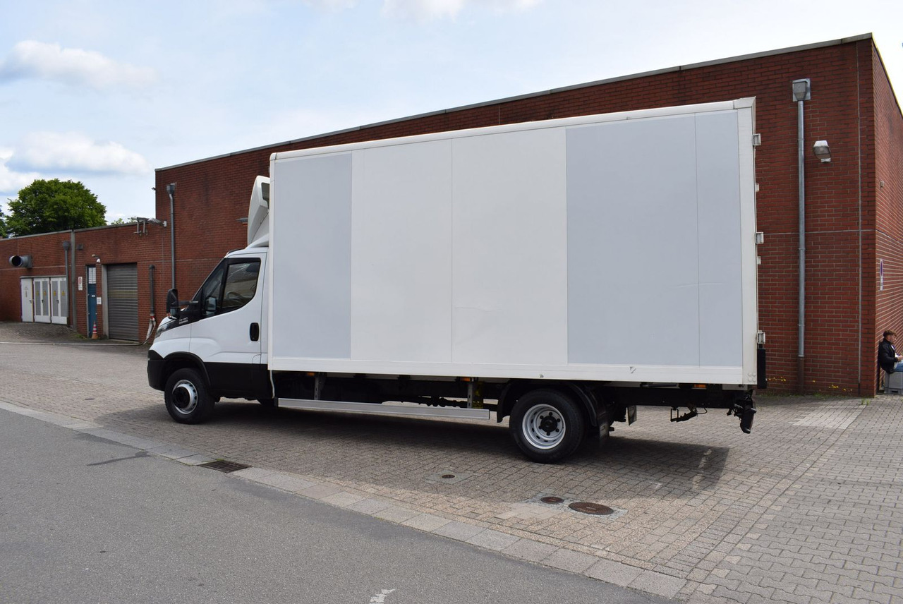 Iveco Daily 72 C18 Koffer Automatik Luftfederung EU6 - 박스 밴 : 사진 3 Iveco Daily 72 C18 Koffer Automatik Luftfederung EU6 - 박스 밴 : 사진 3