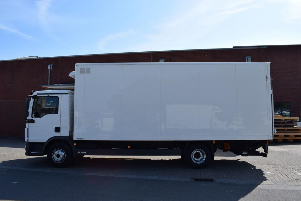 MAN TGL 8.180 Koffer 6,20mLBW 1000KG Klima - 박스 트럭 : 사진 1 MAN TGL 8.180 Koffer 6,20mLBW 1000KG Klima - 박스 트럭 : 사진 1