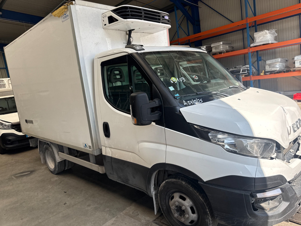 IVECO DAILY 35C13 KONTENER CHŁODNIA NR 864 - 냉동 밴 : 사진 1 IVECO DAILY 35C13 KONTENER CHŁODNIA NR 864 - 냉동 밴 : 사진 1