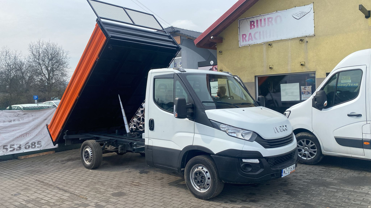 IVECO DAILY 35S13 WYWROTKA KIPER Z NAJAZDAMI NR 842 - 덤프 밴 : 사진 1 IVECO DAILY 35S13 WYWROTKA KIPER Z NAJAZDAMI NR 842 - 덤프 밴 : 사진 1