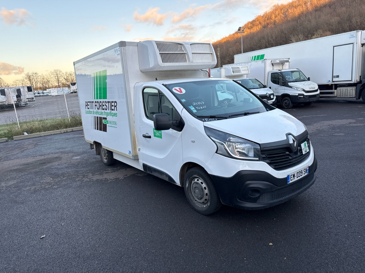 RENAULT TRAFIC KONTENER CHŁODNIA MROŹNIA NR 871 - 냉동 밴 : 사진 1 RENAULT TRAFIC KONTENER CHŁODNIA MROŹNIA NR 871 - 냉동 밴 : 사진 1