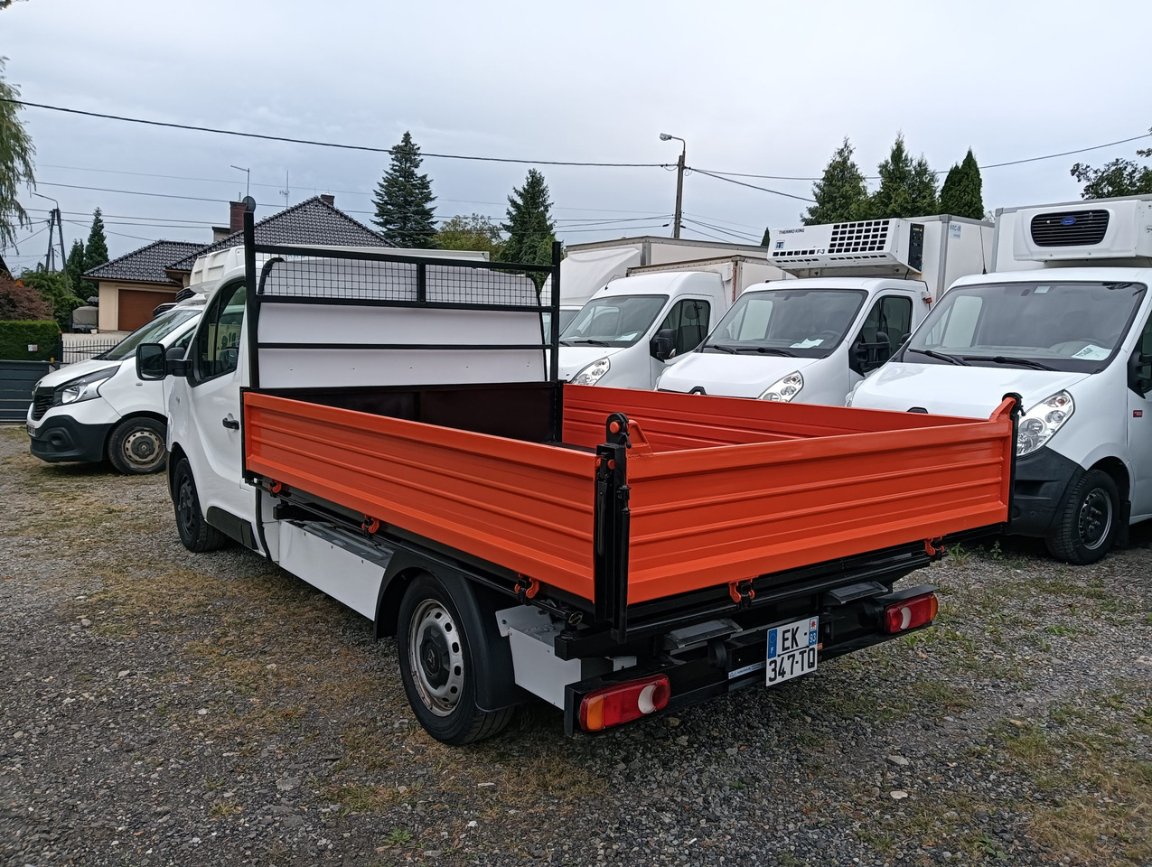 RENAULT TRAFIC WYWROTKA KIPER Z NAJAZDAMI NR 840 - 덤프 밴 : 사진 4 RENAULT TRAFIC WYWROTKA KIPER Z NAJAZDAMI NR 840 - 덤프 밴 : 사진 4