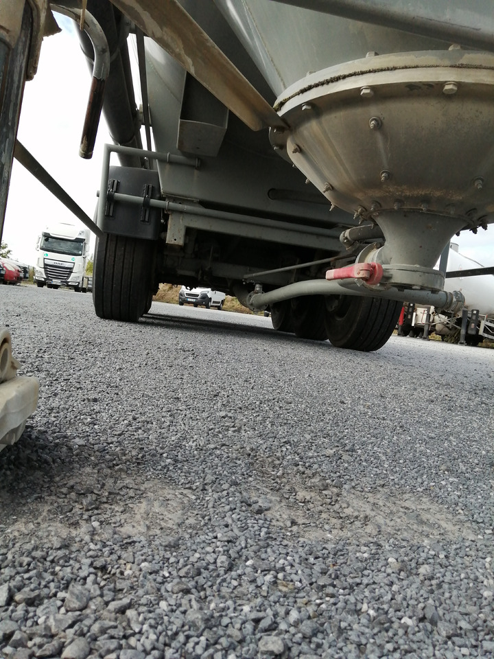 SPITZER - 사일로 세미 트레일러 : 사진 1 SPITZER - 사일로 세미 트레일러 : 사진 1