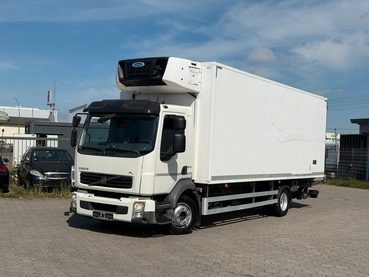 Volvo FL 240 Carrier Easy Cold+Hebebühne - 냉동탑차 : 사진 5 Volvo FL 240 Carrier Easy Cold+Hebebühne - 냉동탑차 : 사진 5