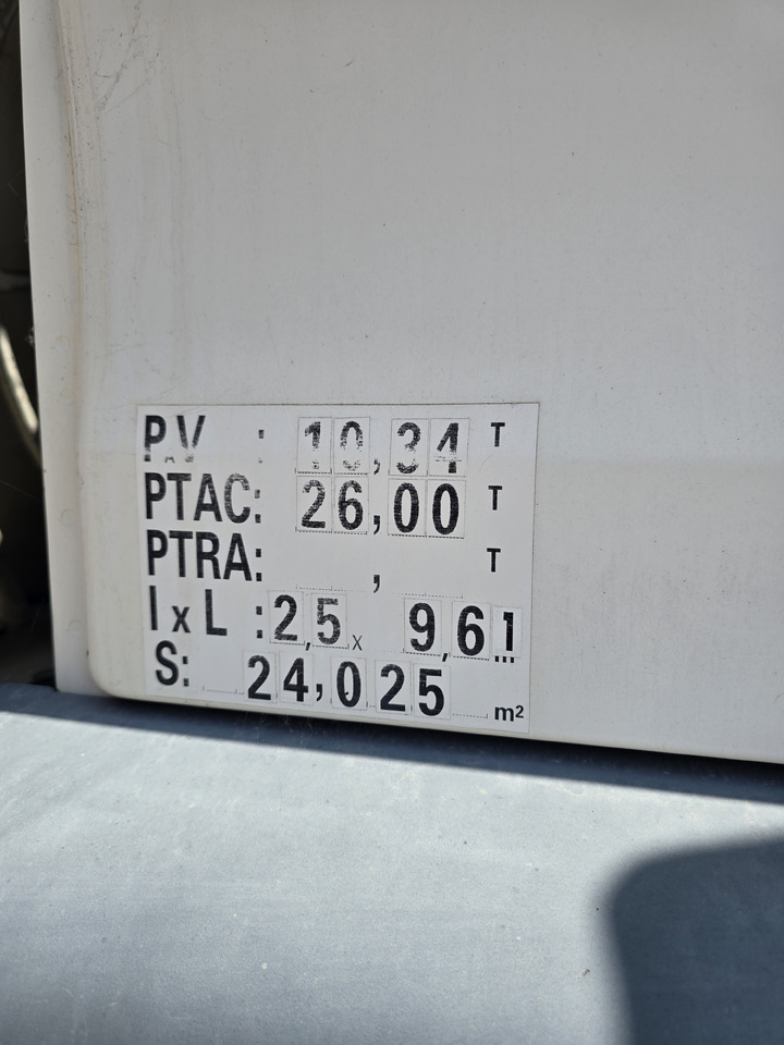 MAN TGA 26-320 - 유조트럭 : 사진 2 MAN TGA 26-320 - 유조트럭 : 사진 2