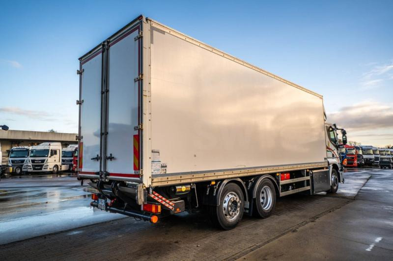 Iveco STRALIS 400 CNG // HAYON DHOLLANDIA - 박스 트럭 : 사진 4 Iveco STRALIS 400 CNG // HAYON DHOLLANDIA - 박스 트럭 : 사진 4