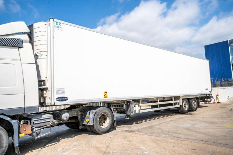 Lecitrailer AUBINEAU+CARRIER VECTOR 1550 MONO - 세미 트레일러 : 사진 1 Lecitrailer AUBINEAU+CARRIER VECTOR 1550 MONO - 세미 트레일러 : 사진 1