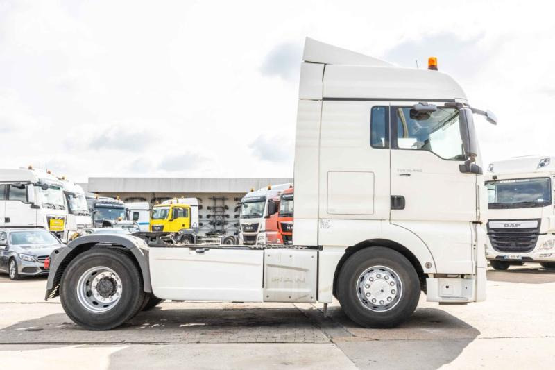 MAN TGX 18.440 XLX+INTARDER - 트랙터 유닛 : 사진 4 MAN TGX 18.440 XLX+INTARDER - 트랙터 유닛 : 사진 4