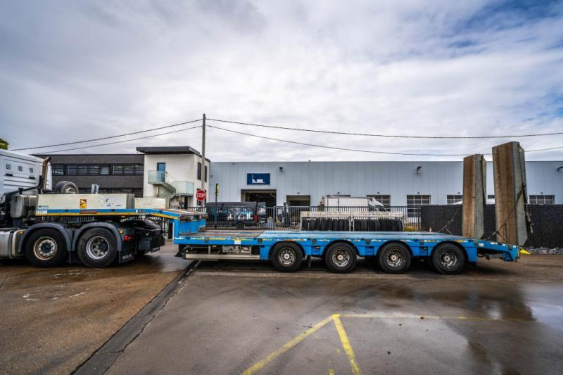 저하대 세미 트레일러 MAX TRAILER MAX TRAILER 110-F-S44+3XSTEERING/DIR. : 사진 6 저하대 세미 트레일러 MAX TRAILER MAX TRAILER 110-F-S44+3XSTEERING/DIR. : 사진 6