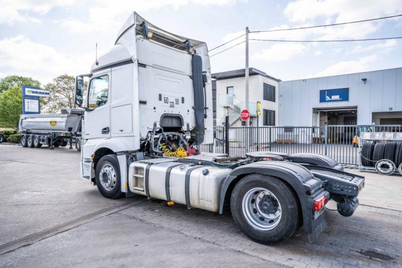 Mercedes ACTROS 1845 LS+HYDR - 트랙터 유닛 : 사진 5 Mercedes ACTROS 1845 LS+HYDR - 트랙터 유닛 : 사진 5