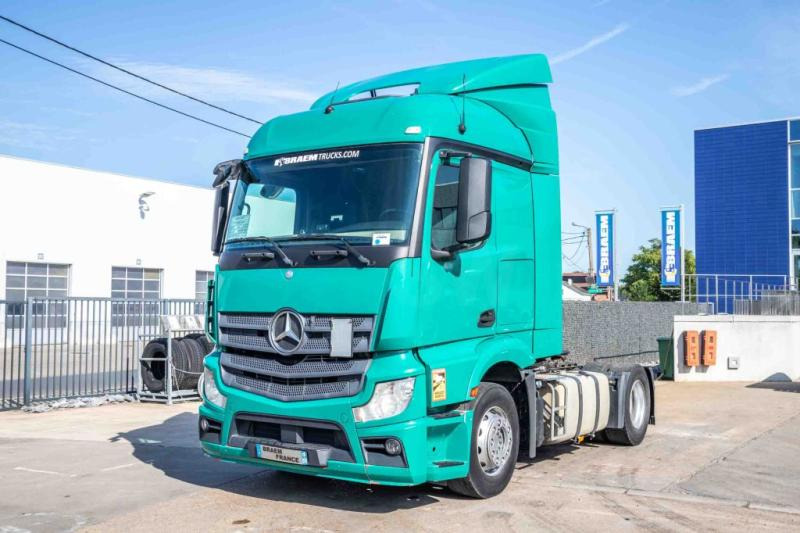 Mercedes ACTROS 1845 LS - 트랙터 유닛 : 사진 1 Mercedes ACTROS 1845 LS - 트랙터 유닛 : 사진 1