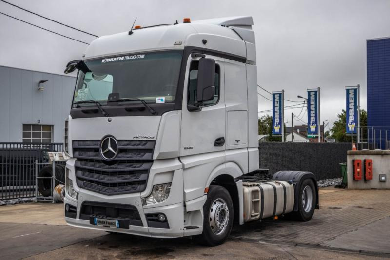 Mercedes ACTROS 1845 LS - 트랙터 유닛 : 사진 1 Mercedes ACTROS 1845 LS - 트랙터 유닛 : 사진 1
