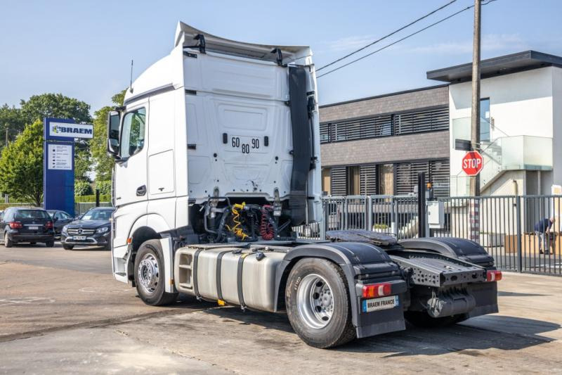 Mercedes ACTROS 1845 LS - 트랙터 유닛 : 사진 4 Mercedes ACTROS 1845 LS - 트랙터 유닛 : 사진 4