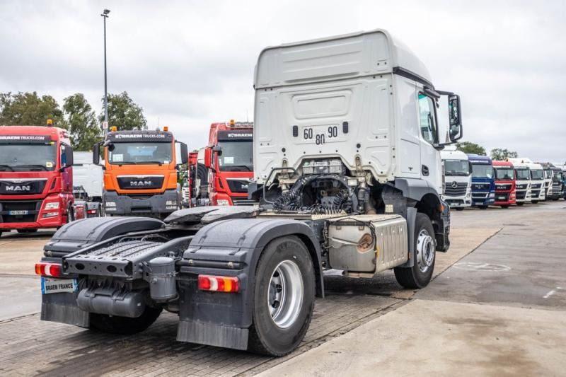 Mercedes AROCS 1846 LS (No Actros) - 트랙터 유닛 : 사진 3 Mercedes AROCS 1846 LS (No Actros) - 트랙터 유닛 : 사진 3