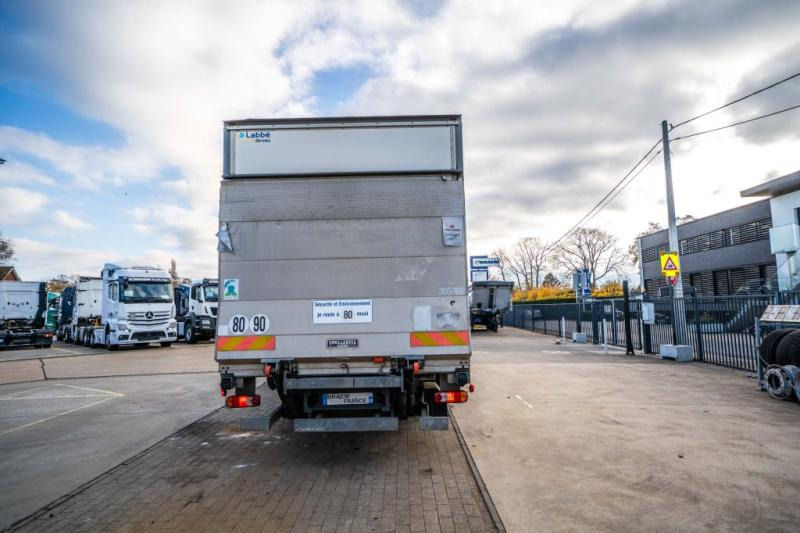 Renault D12 210 DXI // HAYON DHOLLANDIA - 박스 트럭 : 사진 4 Renault D12 210 DXI // HAYON DHOLLANDIA - 박스 트럭 : 사진 4