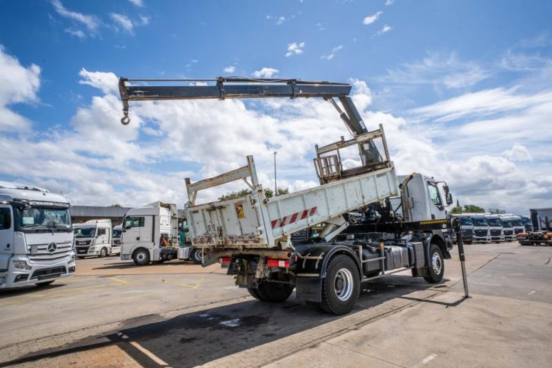 Renault KERAX 370 DXI + TRI BENNE+HIAB 16t/m + 2 EXT - 덤프트럭, 크레인 트럭 : 사진 4 Renault KERAX 370 DXI + TRI BENNE+HIAB 16t/m + 2 EXT - 덤프트럭, 크레인 트럭 : 사진 4