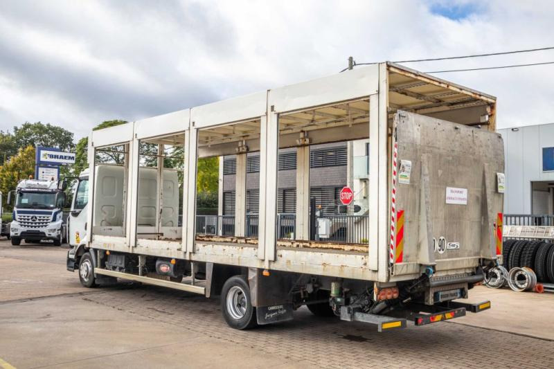 Renault MIDLUM 180 DXI (12 T) - 커튼사이더 트럭 : 사진 4 Renault MIDLUM 180 DXI (12 T) - 커튼사이더 트럭 : 사진 4