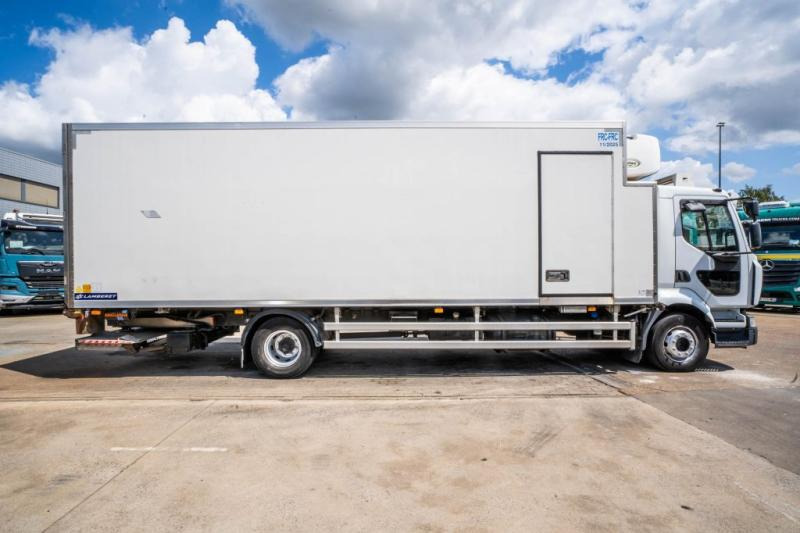 Renault MIDLUM 220 DXI (16t)+CARRIER+DHOLLANDIA +CARRIER - 냉동탑차 : 사진 3 Renault MIDLUM 220 DXI (16t)+CARRIER+DHOLLANDIA +CARRIER - 냉동탑차 : 사진 3