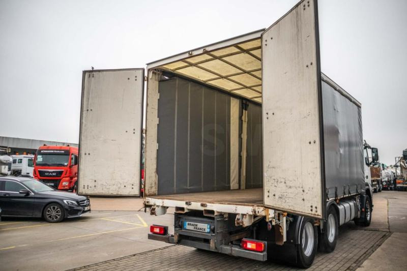 Volvo FM 330-6x2-E5+10 pneus/tires - 커튼사이더 트럭 : 사진 5 Volvo FM 330-6x2-E5+10 pneus/tires - 커튼사이더 트럭 : 사진 5