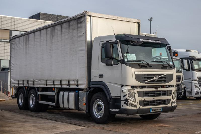 Volvo FM330-6x2-10 pneus/tires-intarder - 커튼사이더 트럭 : 사진 2 Volvo FM330-6x2-10 pneus/tires-intarder - 커튼사이더 트럭 : 사진 2