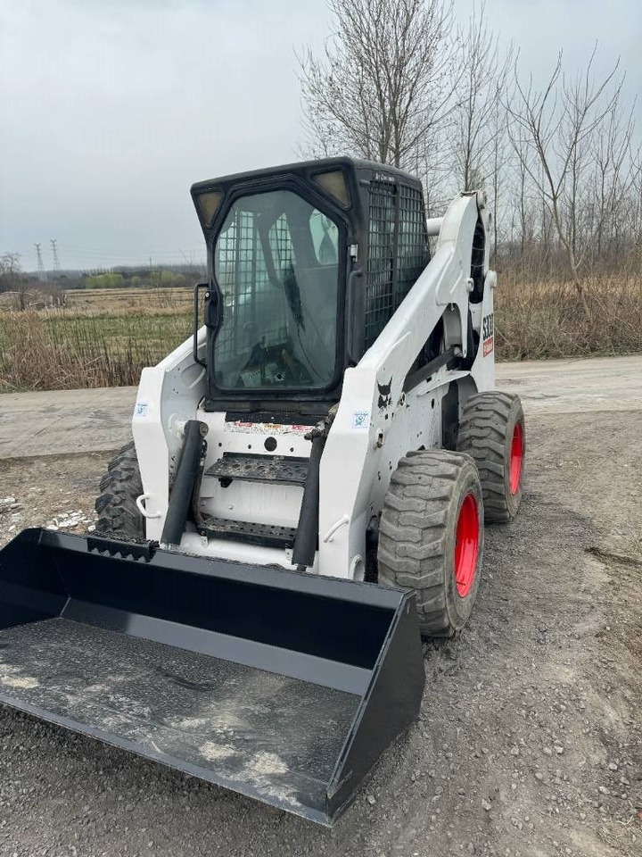 Bobcat S 300 - 스키드 스티어 로더 : 사진 3 Bobcat S 300 - 스키드 스티어 로더 : 사진 3
