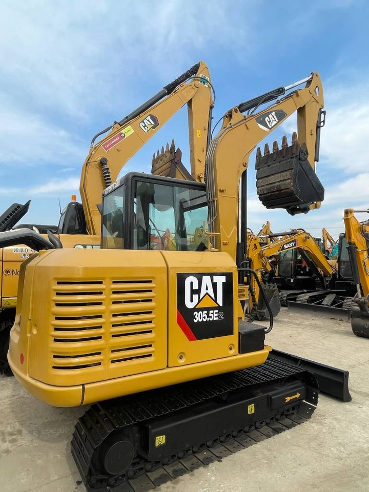 CAT 305.5E2 - 미니 굴삭기 : 사진 1 CAT 305.5E2 - 미니 굴삭기 : 사진 1