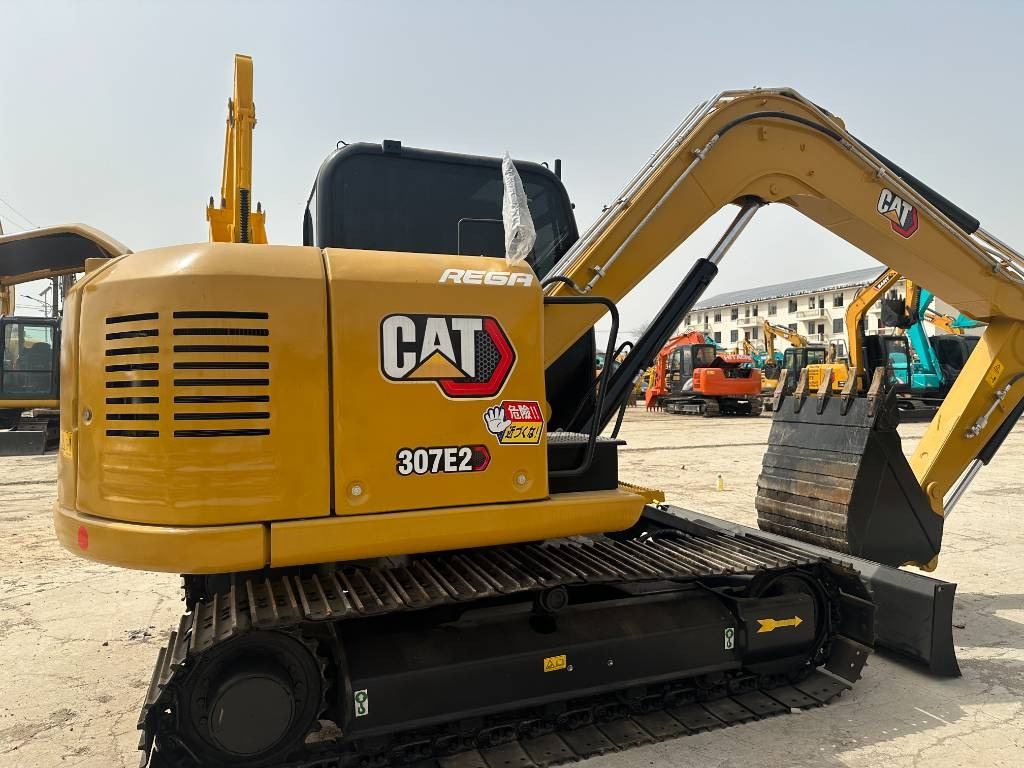 CAT 307E2 - 미니 굴삭기 : 사진 1 CAT 307E2 - 미니 굴삭기 : 사진 1