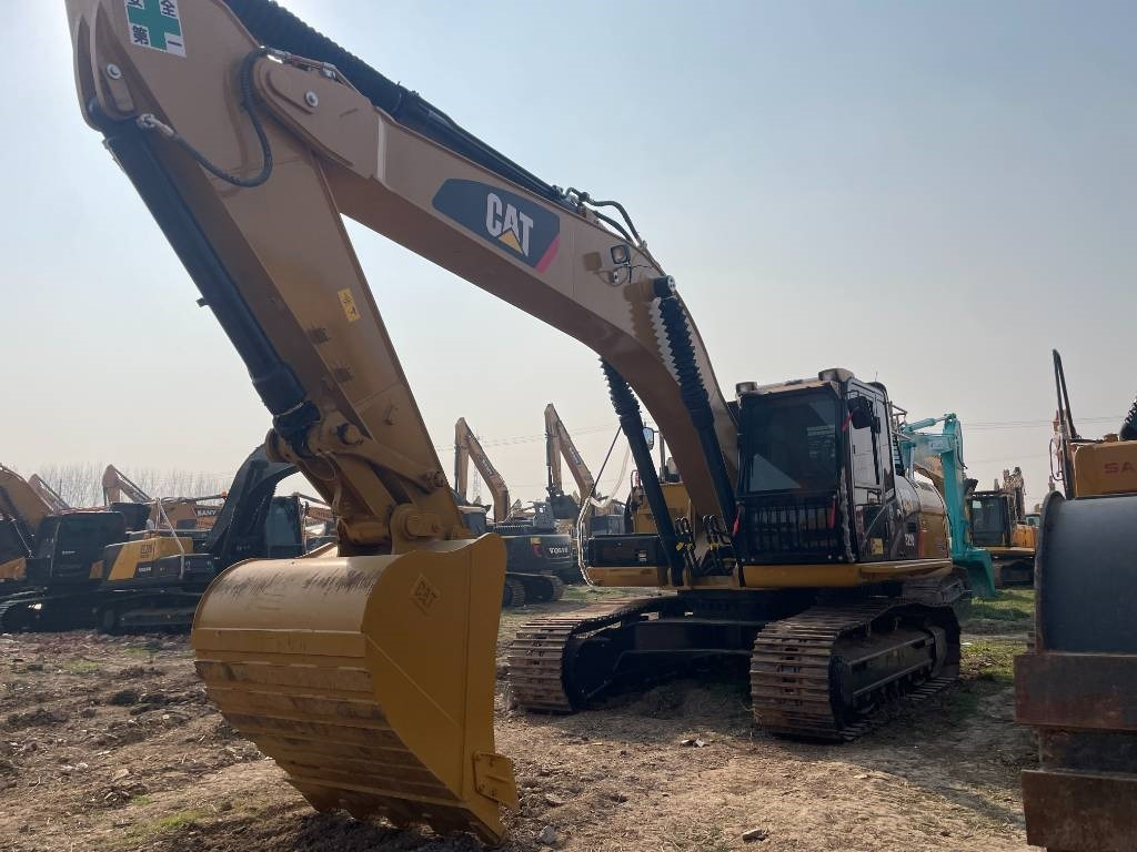 CAT 329 D - 크롤러 굴삭기 : 사진 2 CAT 329 D - 크롤러 굴삭기 : 사진 2