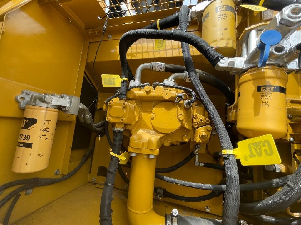 CAT 329D2 - 크롤러 굴삭기 : 사진 5 CAT 329D2 - 크롤러 굴삭기 : 사진 5