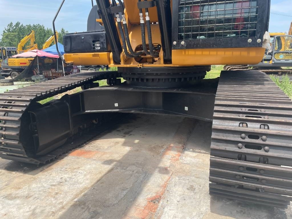 CAT 330D2 - 크롤러 굴삭기 : 사진 3 CAT 330D2 - 크롤러 굴삭기 : 사진 3