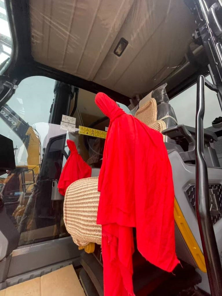 CAT 336gc - 크롤러 굴삭기 : 사진 5 CAT 336gc - 크롤러 굴삭기 : 사진 5