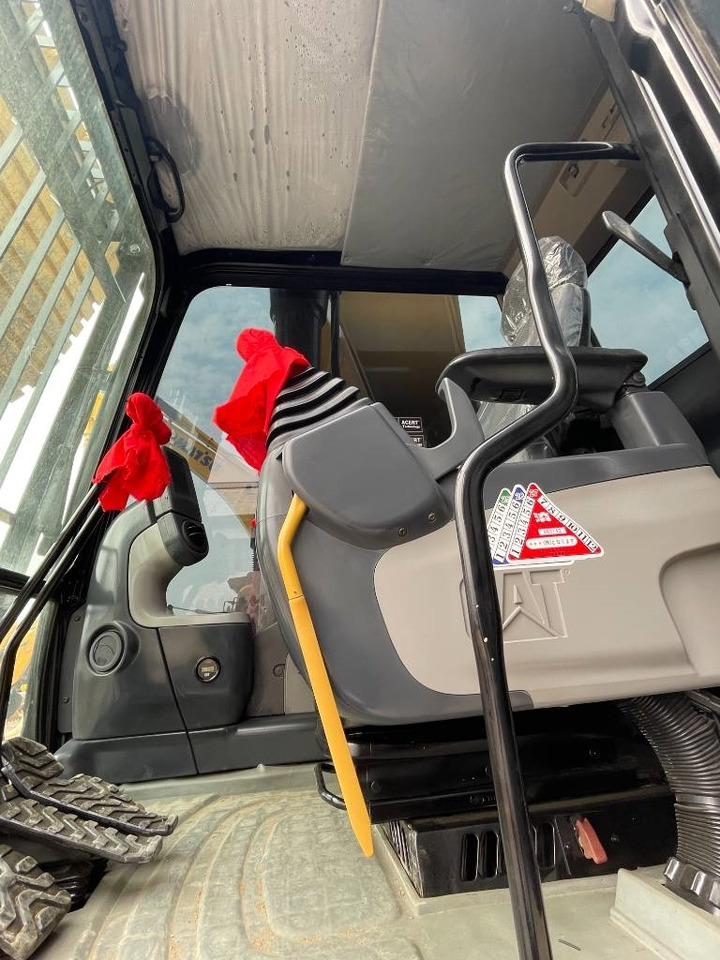 CAT 340 D L - 크롤러 굴삭기 : 사진 5 CAT 340 D L - 크롤러 굴삭기 : 사진 5