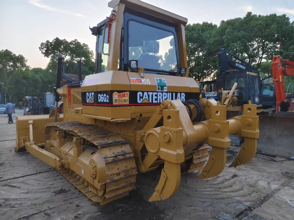 CAT D6G2 - 불도저 : 사진 4 CAT D6G2 - 불도저 : 사진 4
