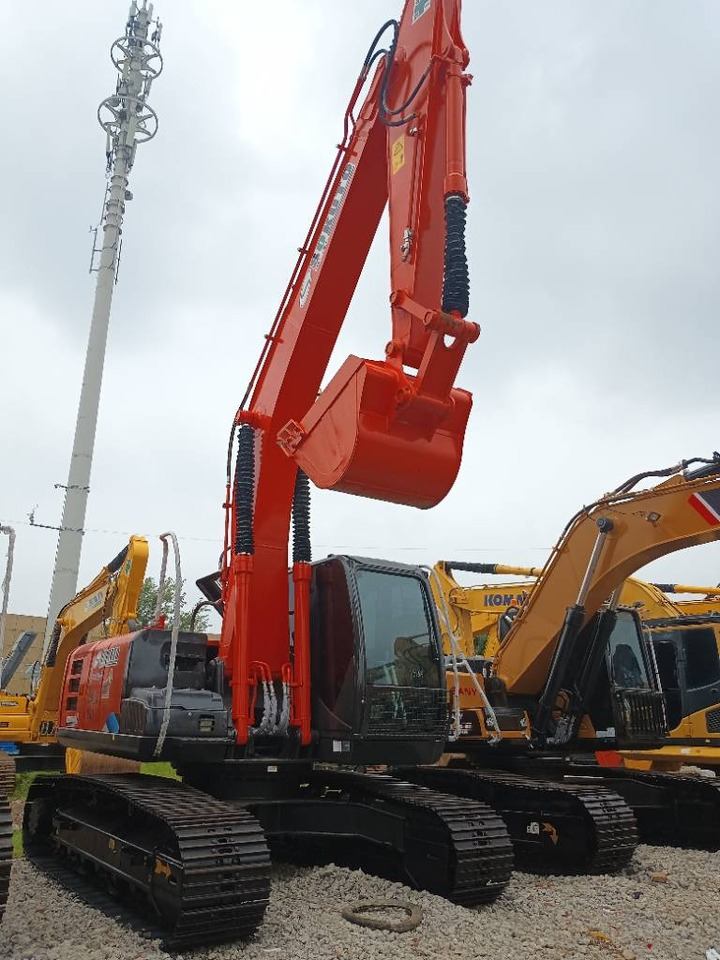 Hitachi ZX 200 - 크롤러 굴삭기 : 사진 1 Hitachi ZX 200 - 크롤러 굴삭기 : 사진 1
